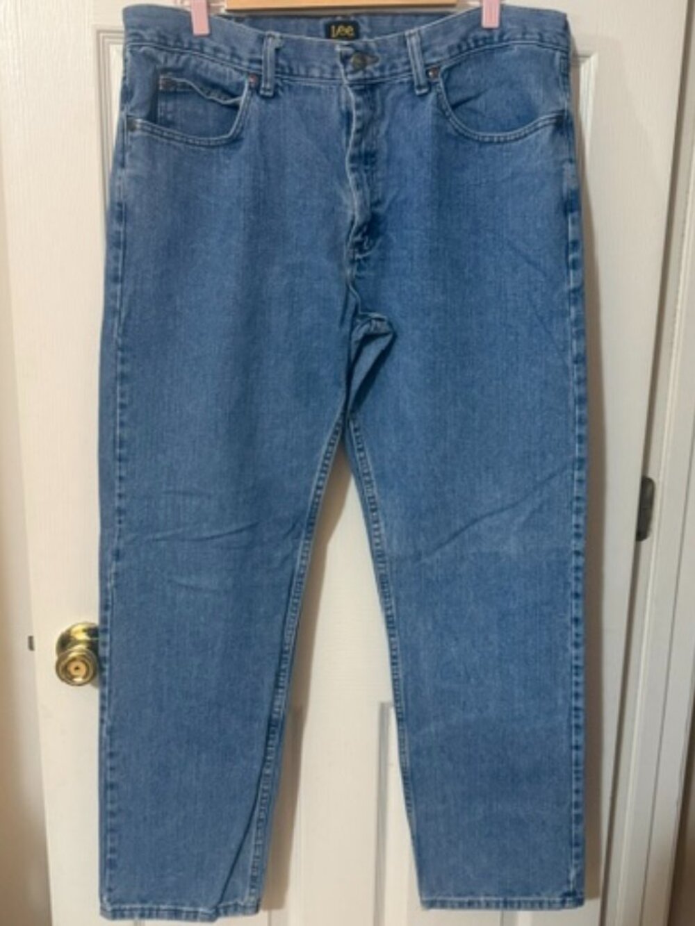 Lee Men’s Jeans 38x32 Medium Wash Straight Leg Classic Fit Denim SKU096